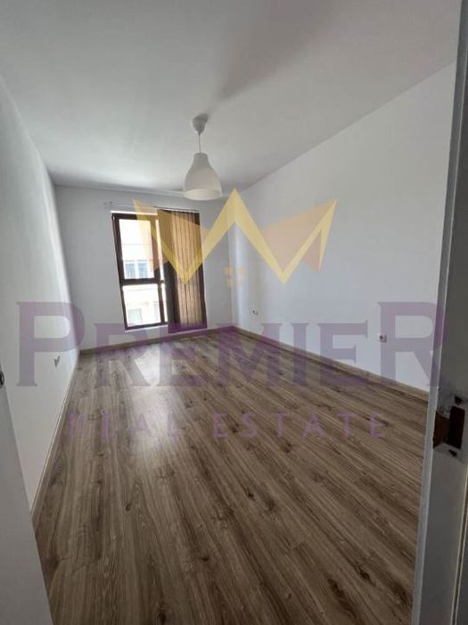 Дава се под наем Тристаен апартамент в Варна, Кайсиева градина - 68 кв.м за 400 € - Снимка #7