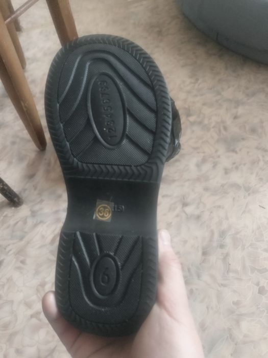 Продам женские полусапожки