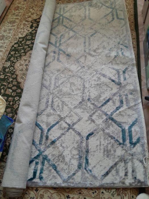 Продам ковры дёшево