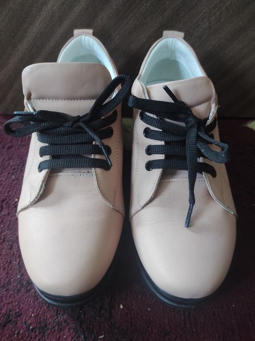 Туфли размер 36.