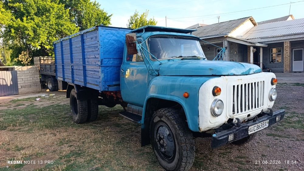 Gaz 53 bartavoy sotiladi naxadu. Yili 1990