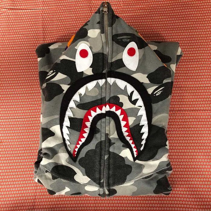 Hanorac Bape Grey Camo Shark Hoodie