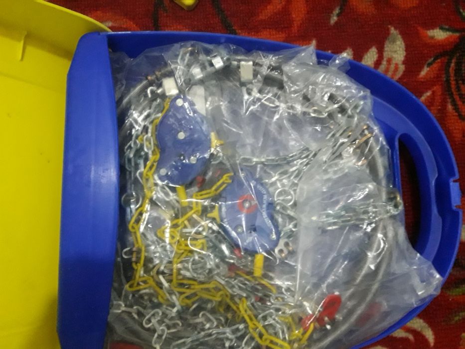 Цепи противоскольжения на авто