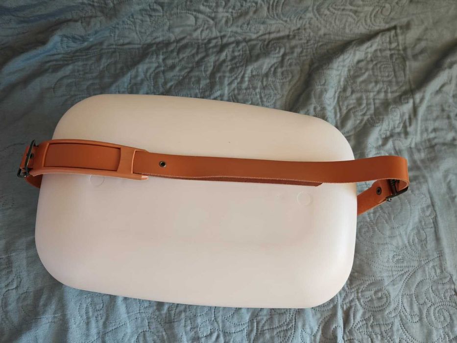 Cutie (lada) frigorifica pasiva POLARBOX retro 12l, curea piele, noua