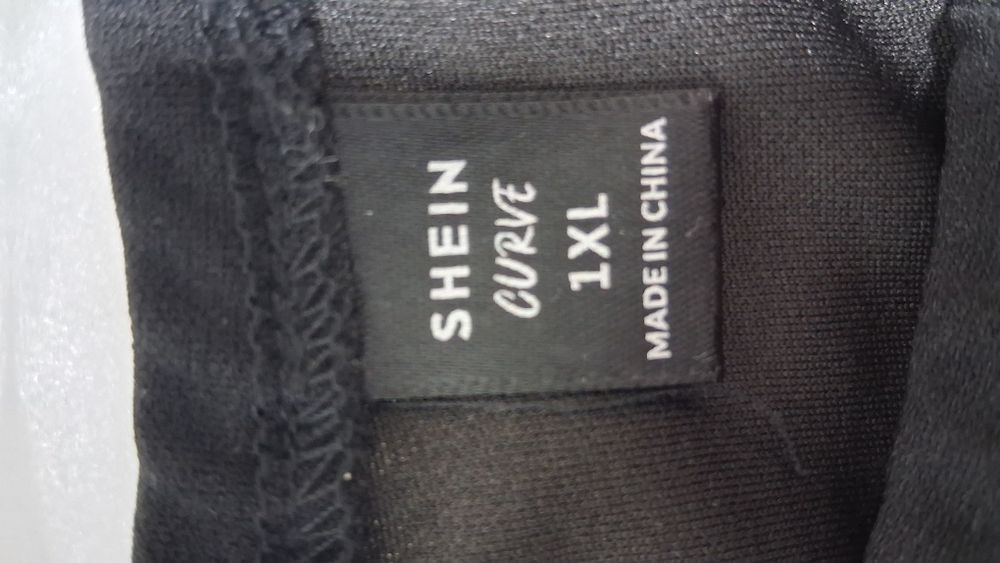 Rochie neagra marime XL