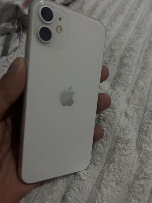 Обменяю 11 айфон