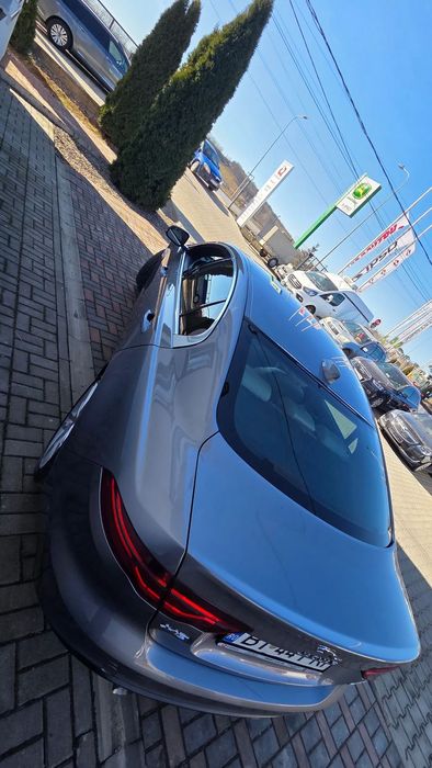 Jaguar XE Jaguar Xe 2020 2.0 Benzina 300 cp 4x4