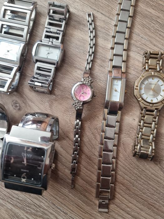 Часовници за ремонт или за части