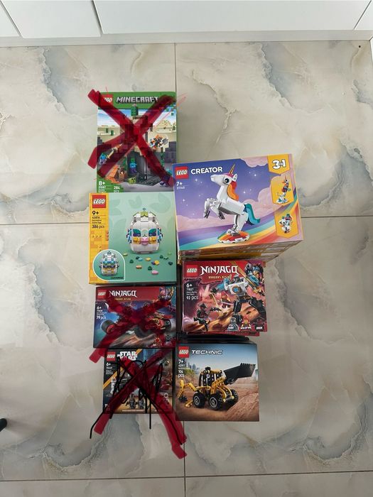 20 комплекта Lego