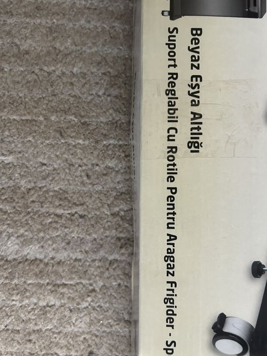 Vând suport mobil pentru frigider,aragaz etc.stare imprcabilă.