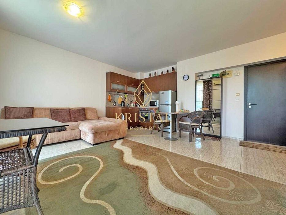 Продава се Двустаен апартамент в к.к. Слънчев бряг - 67 кв.м за 1224 €/кв.м - Снимка #3