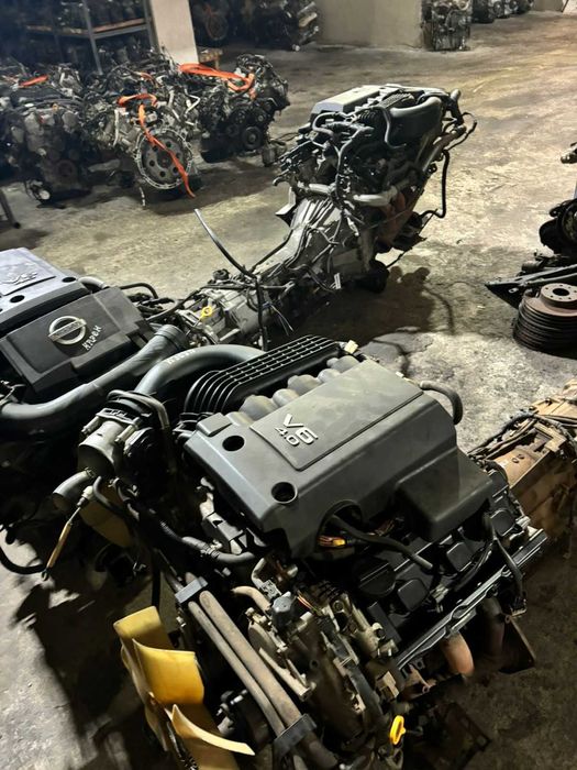 Двигатель VQ56DE для Patrol