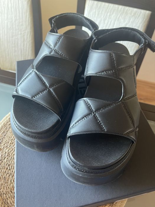 Дамски сандали и чехли Karl Lagerfeld