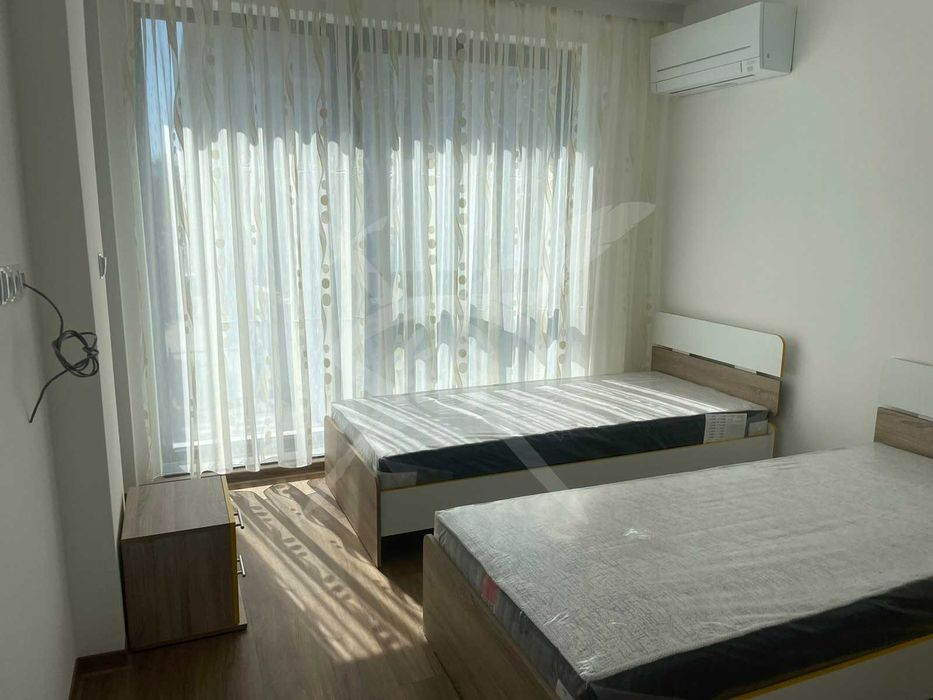 Продава се Тристаен апартамент в Пловдив, Каменица 1 - 103 кв.м за 2321 €/кв.м - Снимка #2