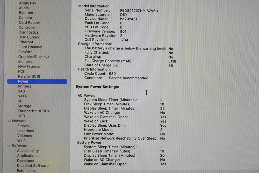 A1990 Macbook Pro I7 32 GB DDR4 1 TB NVME AMD Video HD Retina Display