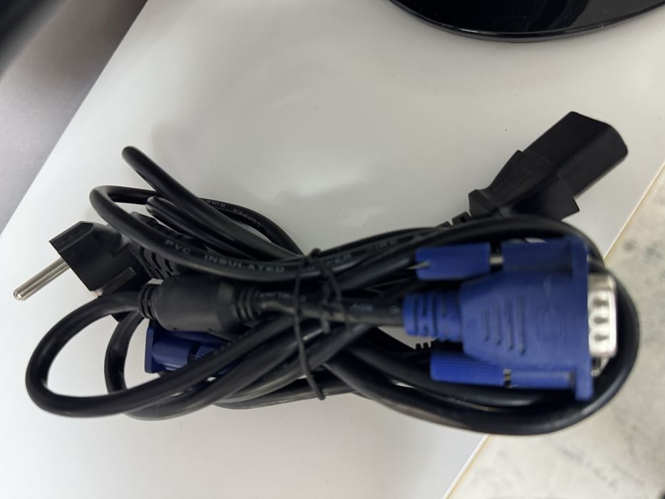 Монитор рабочий Samsung B2030N