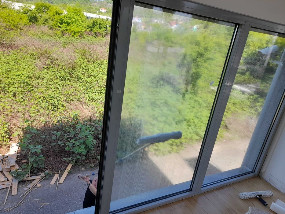 Curățenie generală apartamente, case, birouri, spații comerciale .