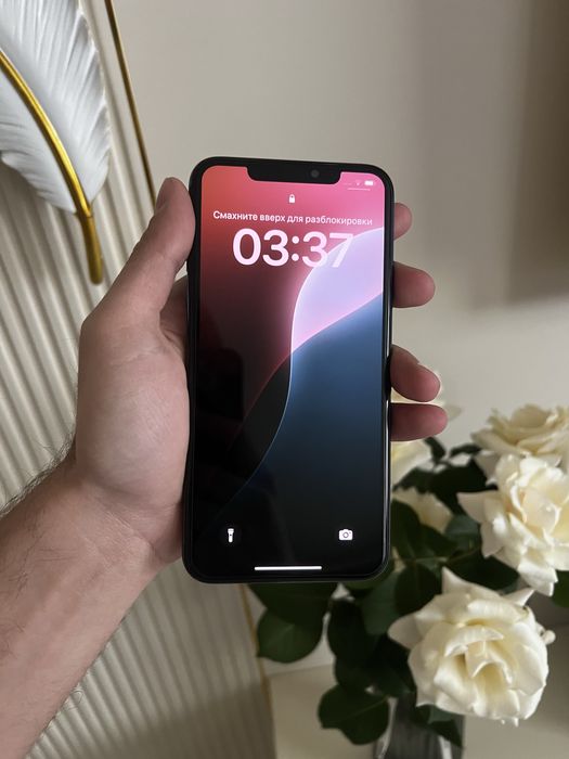 Продам IPhone 11 pro max 64gb