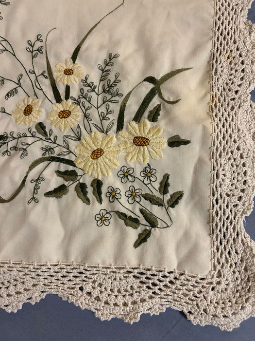 Декоративни покривки за маса