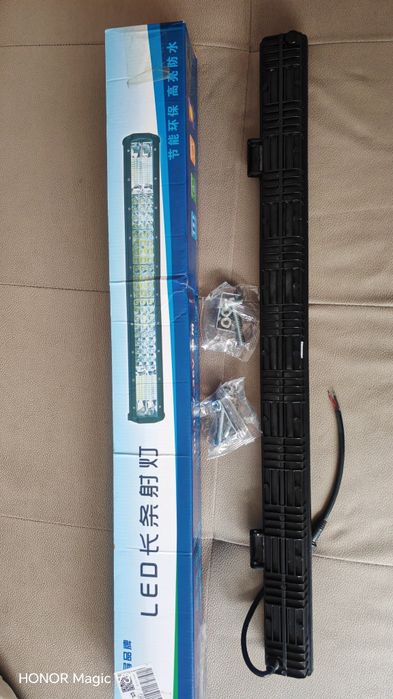 Proiector LED auto 12V