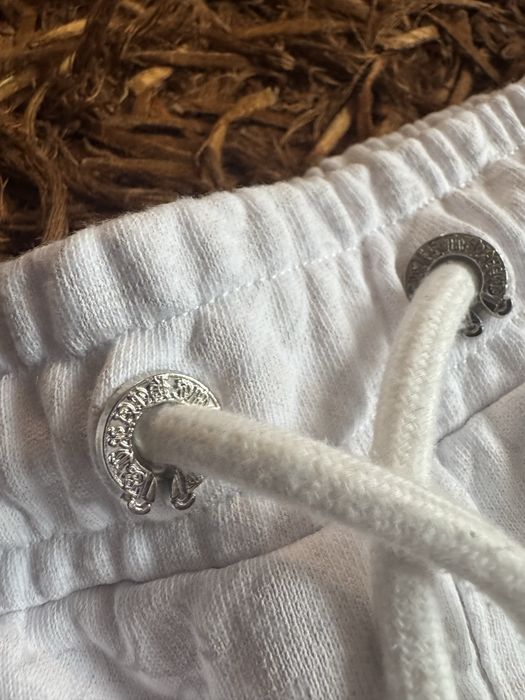 pantaloni chrome hearts