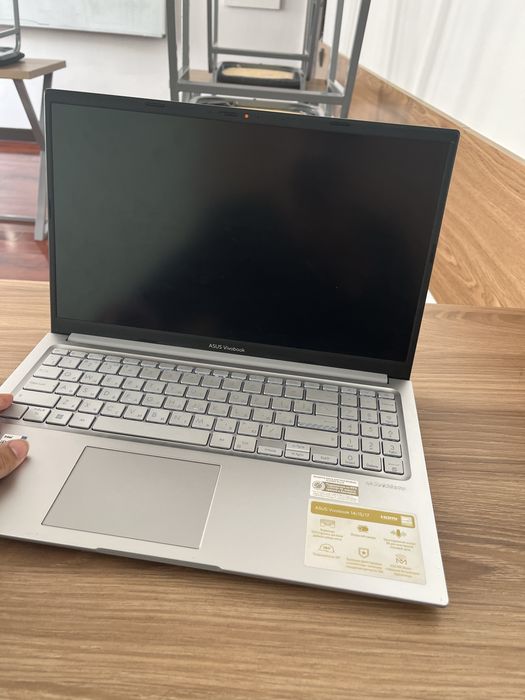 Asus vovobook 15