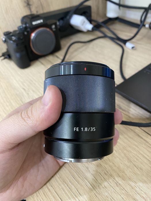 Sony fe 35mm f/1.8