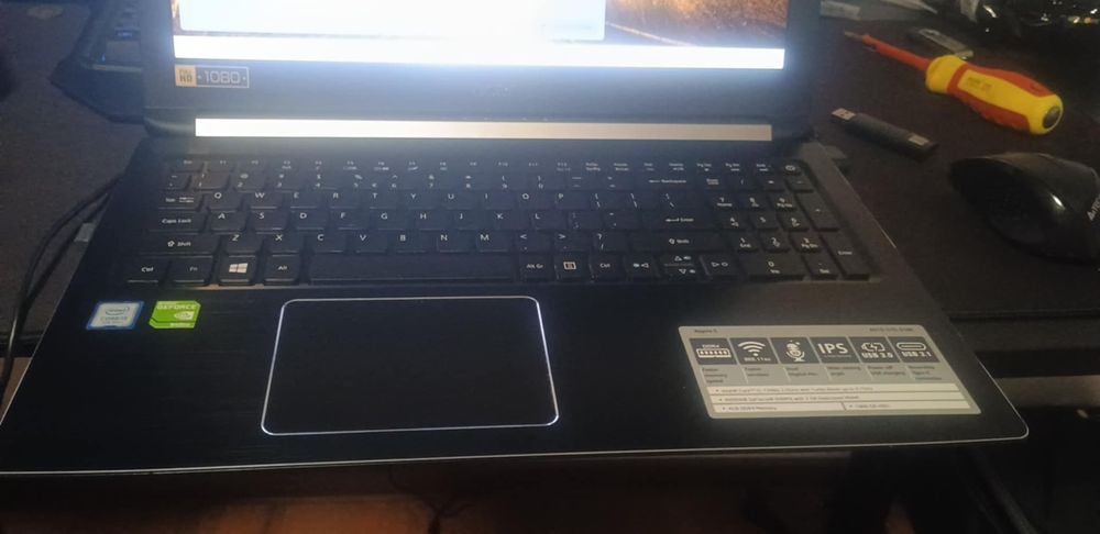 Laptop asus ca nou (impecabil)