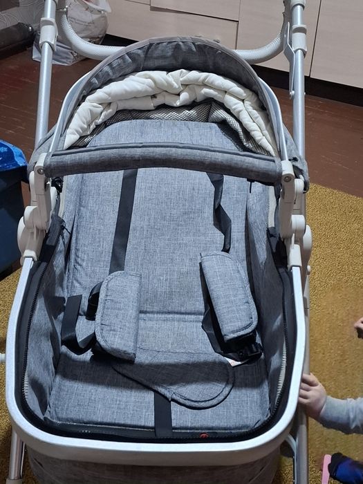 Продам коляску .