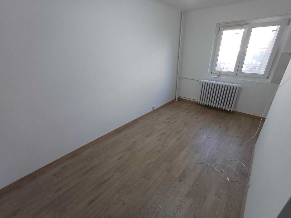 Vanzare garsoniera Brancoveanu, Str. Peroni->10 min. Metrou