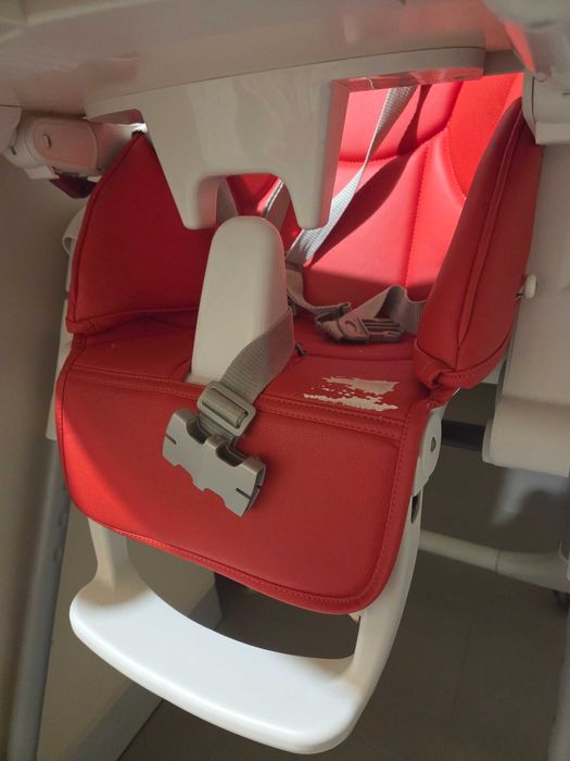 Scaun de masa copil peg perego