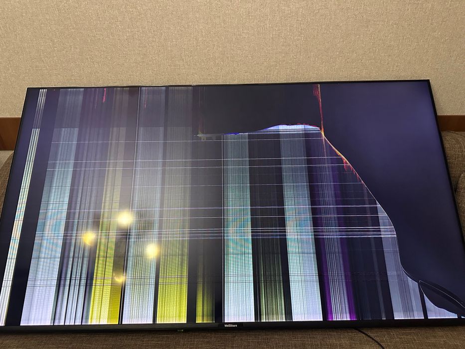 4k телевизор wellstars 65” (проблема с экраном)