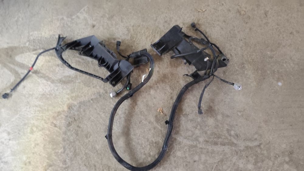 Предни Фарове на Витара