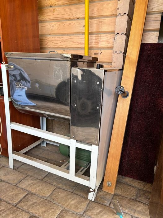 Продам Тестомезку