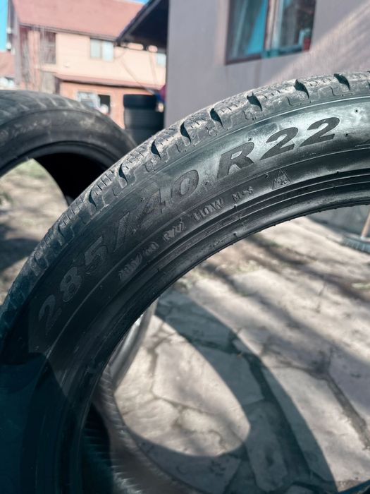 Anvelope Pirelli 285/40 R22