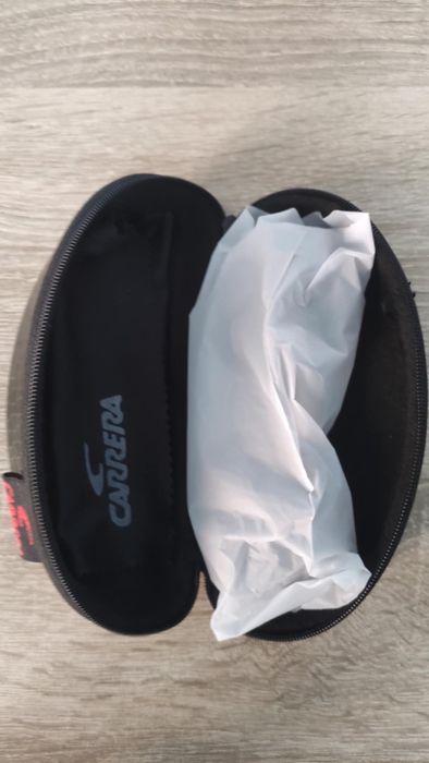 Carrera Слънчеви очила