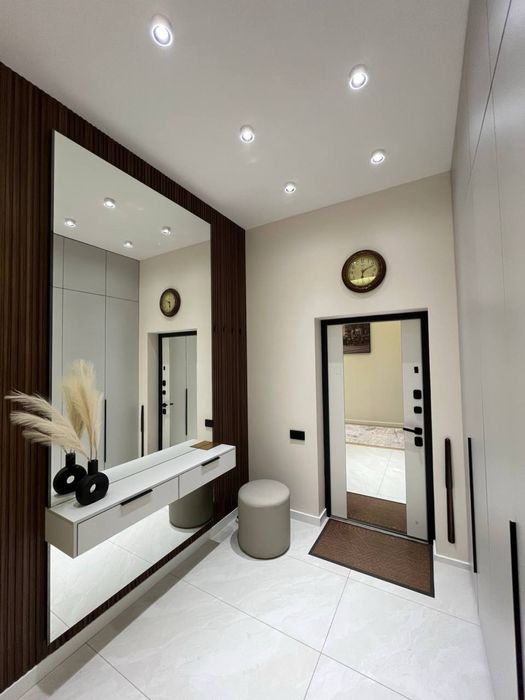 Evro ta’mirli 4 xonali kvartira Shahriston metrosi yaqinida Sotiladi