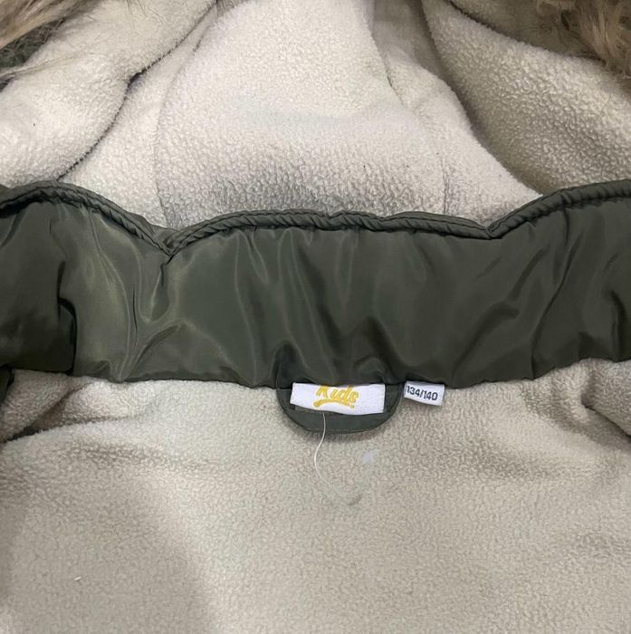 Продам детскую куртку.