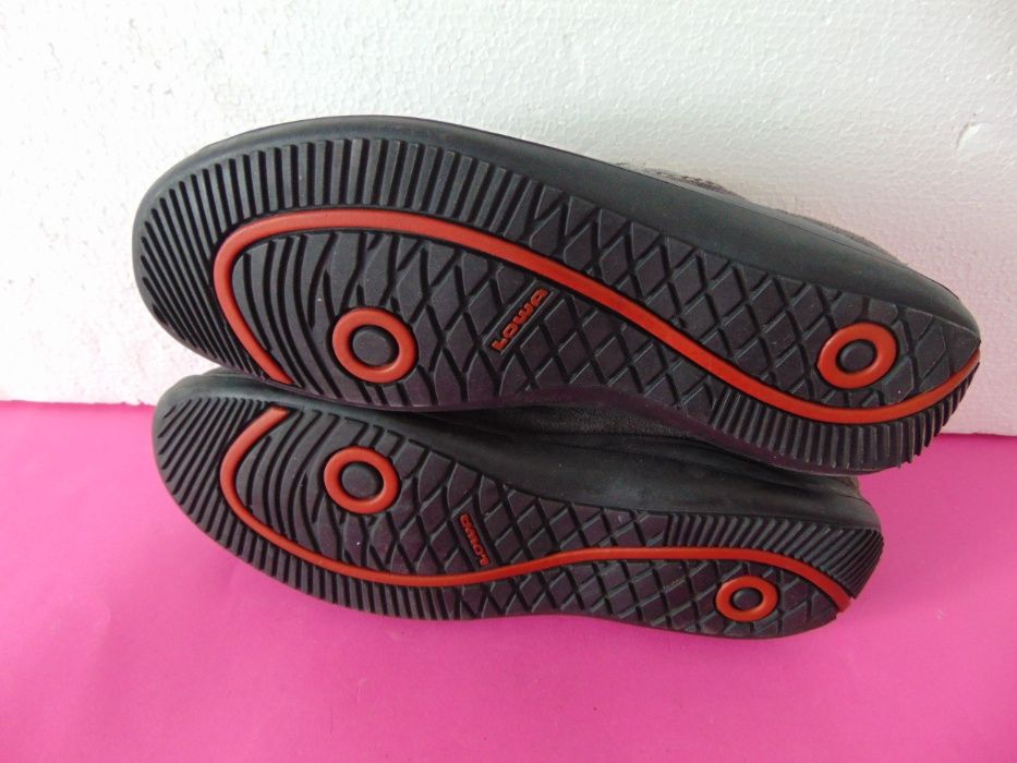 Lowa номер 44 1/2 Оригинални  обувки