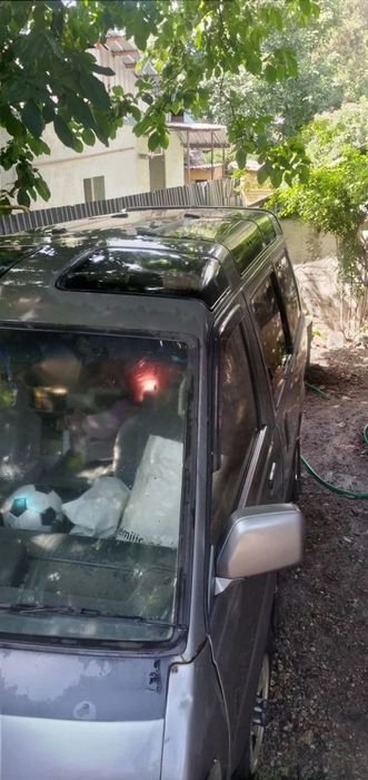 Продам машину,Тойота