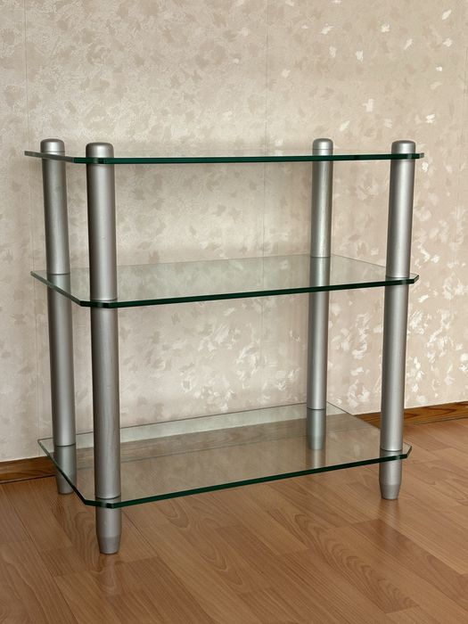 Стеклянный столик