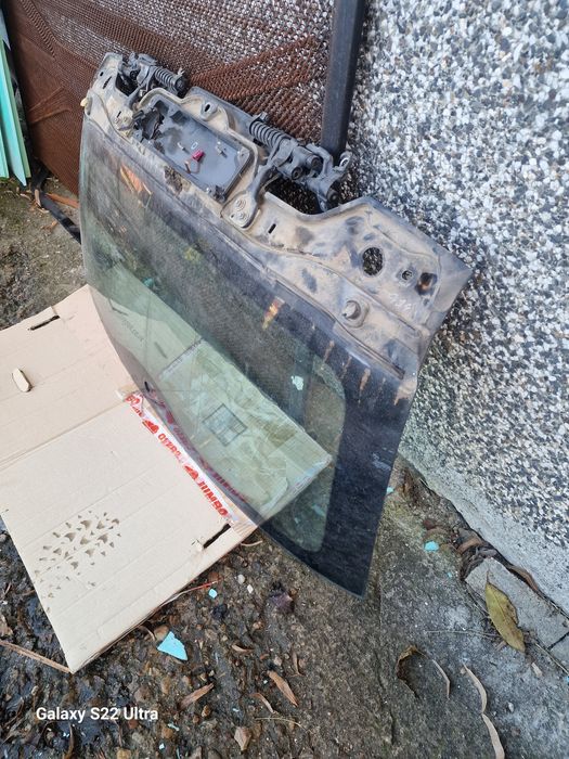 Бмв е91 задно стъкло