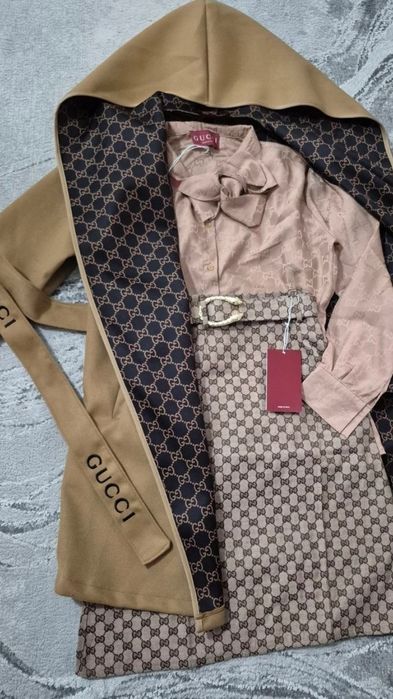 Set  Gucci  damă