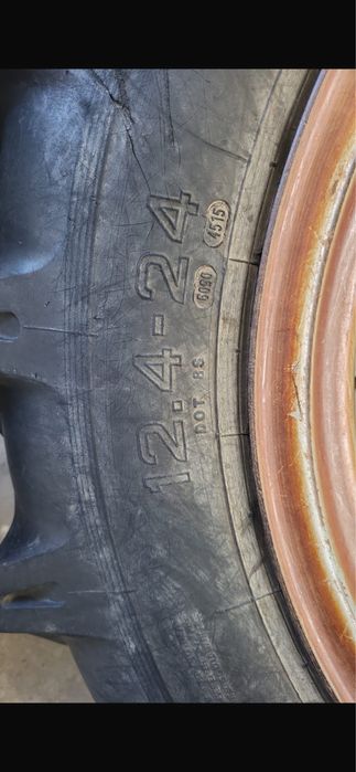 Vand cauciucuri tractor