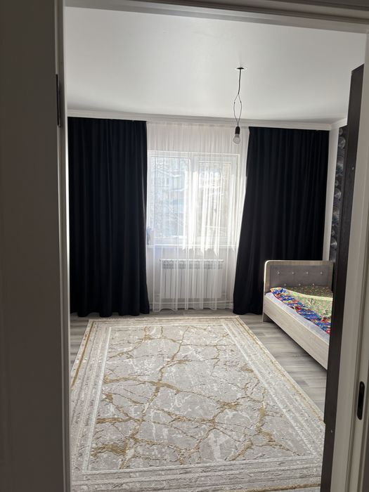 Продам двухэтажную дом-дачу