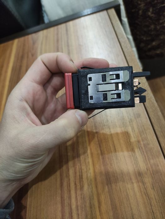 Продам аварйку от Ауди А3