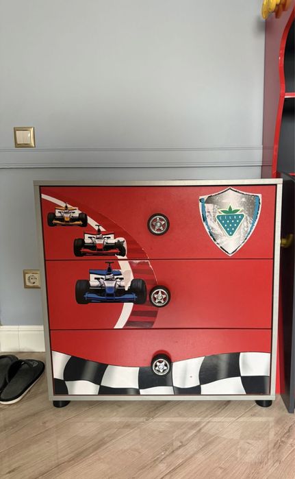 Продам шкаф детский