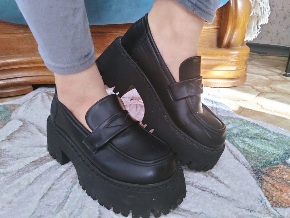 Ботинки 38-39 размер