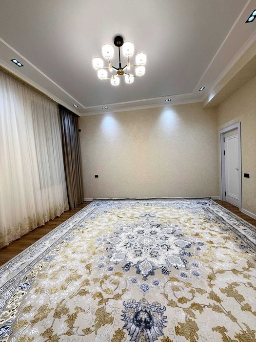 Продаётся 2х комн квартира на 1 этаже Ор-р Файзобод мечеть