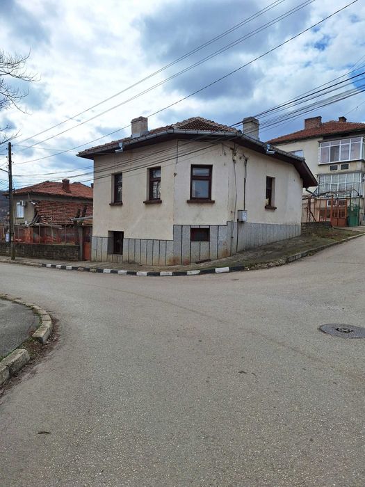 Продава се Къща в Ловеч, Гозница - 90 кв.м за 545 €/кв.м - Снимка #3